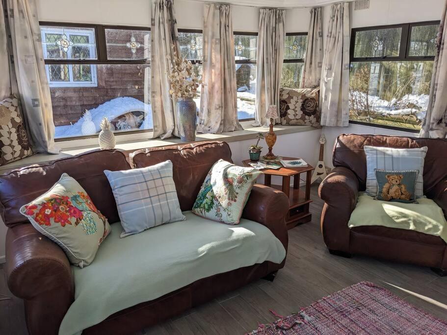 Ferny Roost Cabin. เร็กซ์แฮม ภายนอก รูปภาพ